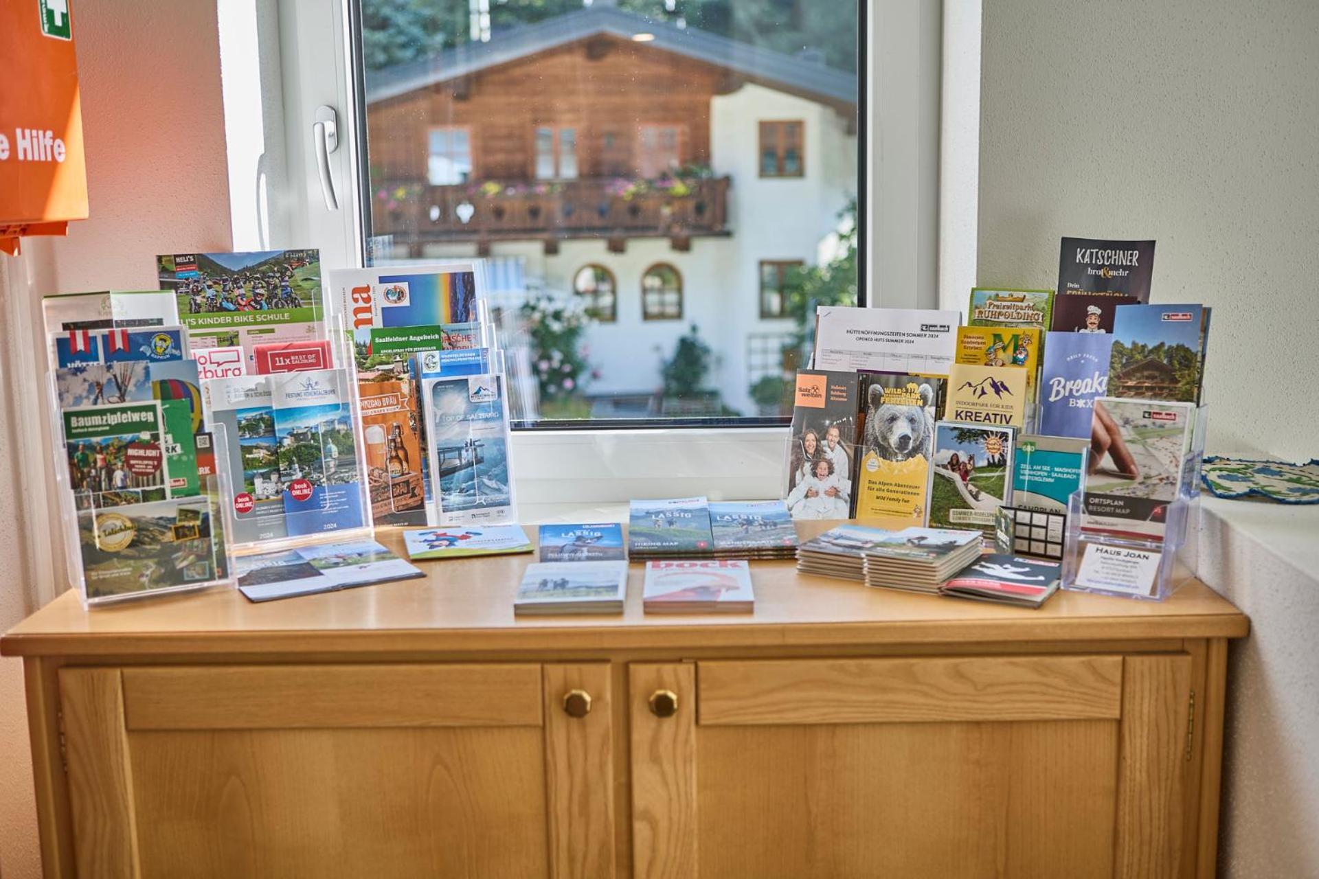 Haus Joan - Apartments Saalbach-Hinterglemm Eksteriør billede